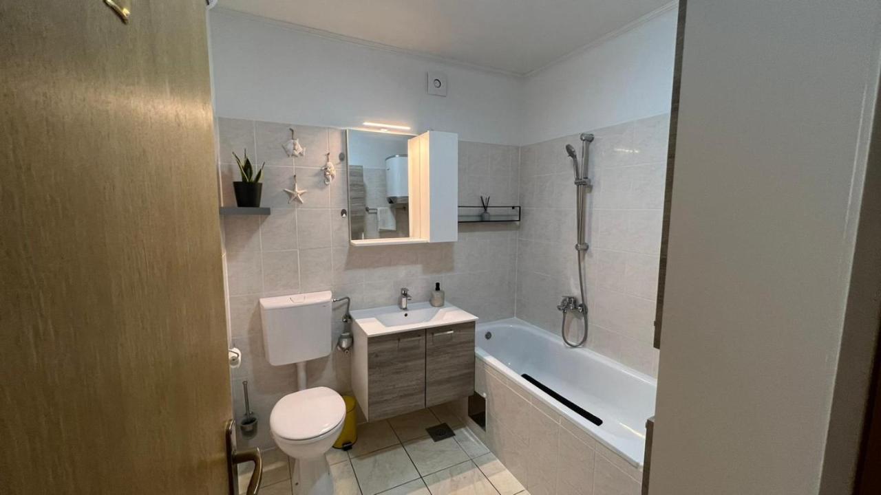 Apartment Magnolia โตรกีร์ ภายนอก รูปภาพ